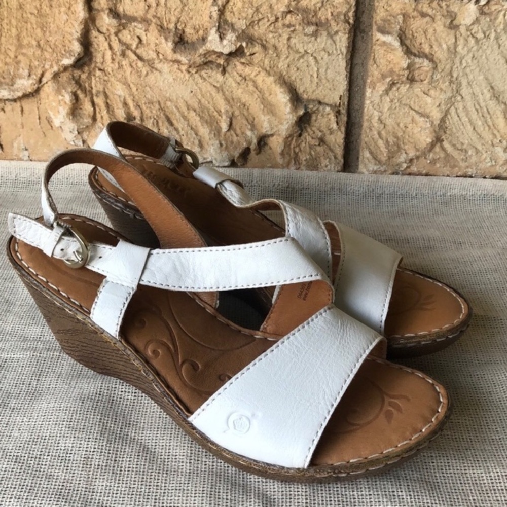 Born Leather White Sandals